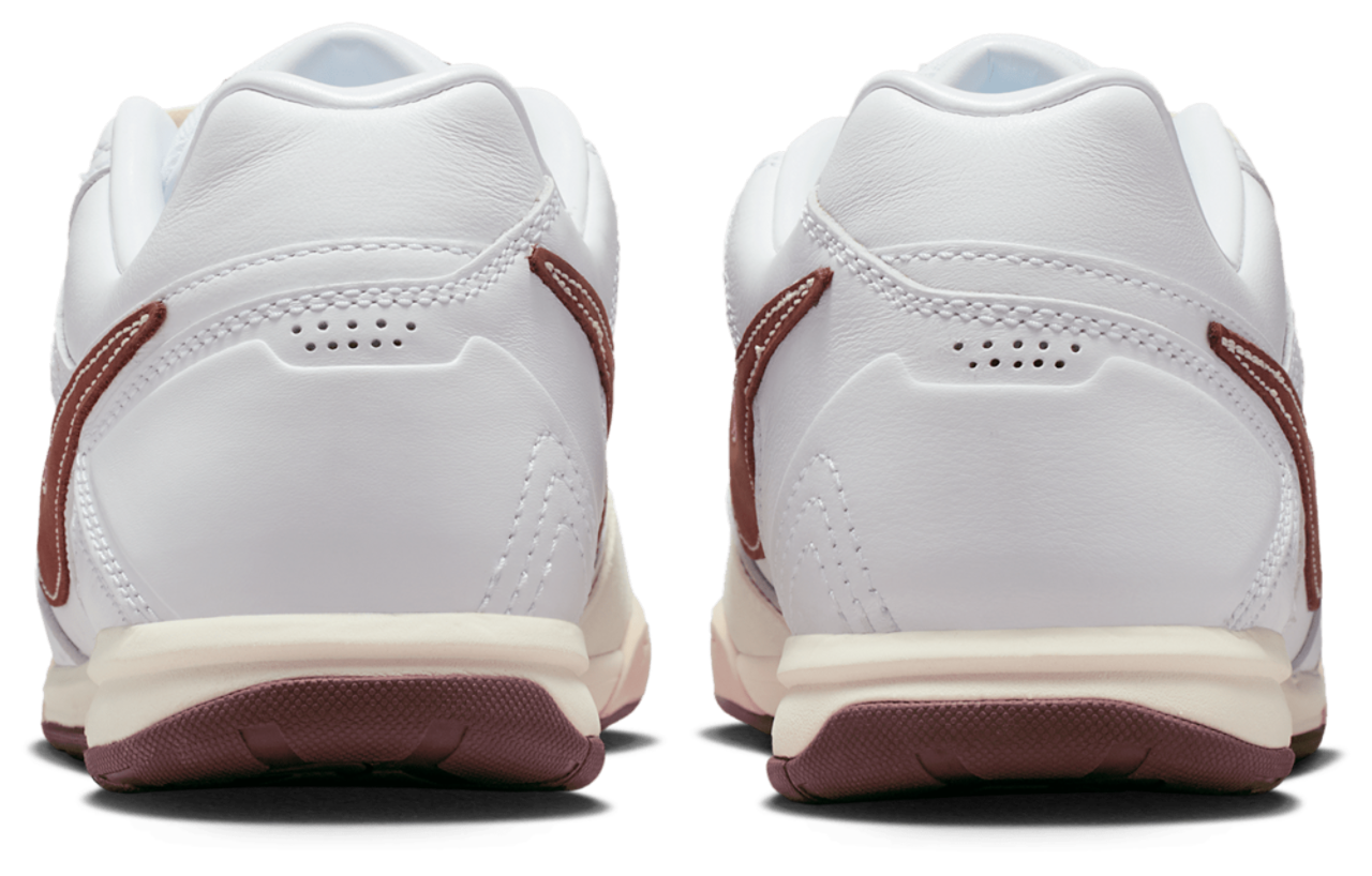 Nike Gato  Image 3 of 5. Tap to open photo gallery.