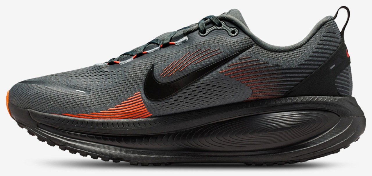 Nike Vomero 18 Image 2 of 5. Tap to open photo gallery.