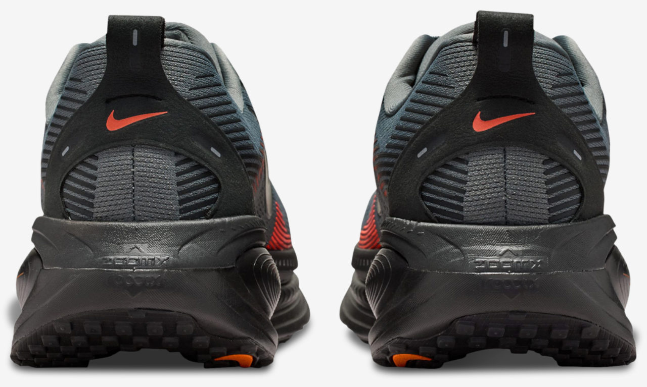 Nike Vomero 18 Image 3 of 5. Tap to open photo gallery.