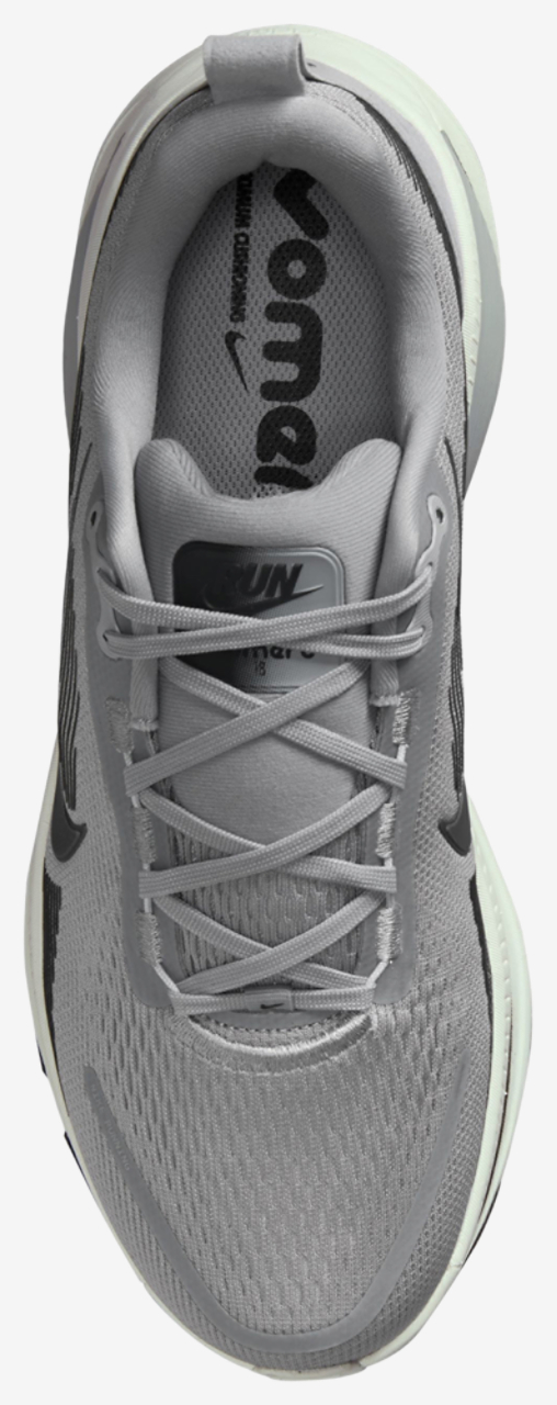 Nike Vomero 18 Image 3 of 4. Tap to open photo gallery.