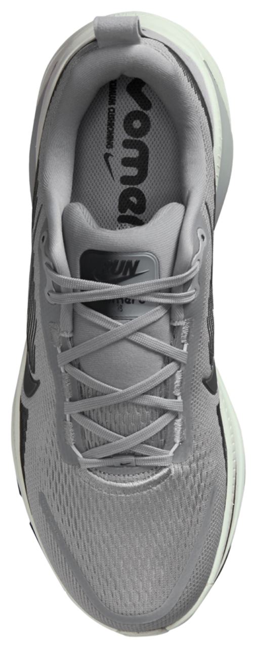Nike Vomero 18 Image 3 of 4. Tap to open photo gallery.