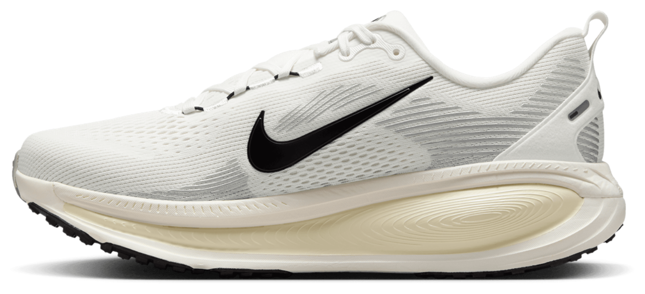 Nike Vomero 18 Image 2 of 8. Tap to open photo gallery.