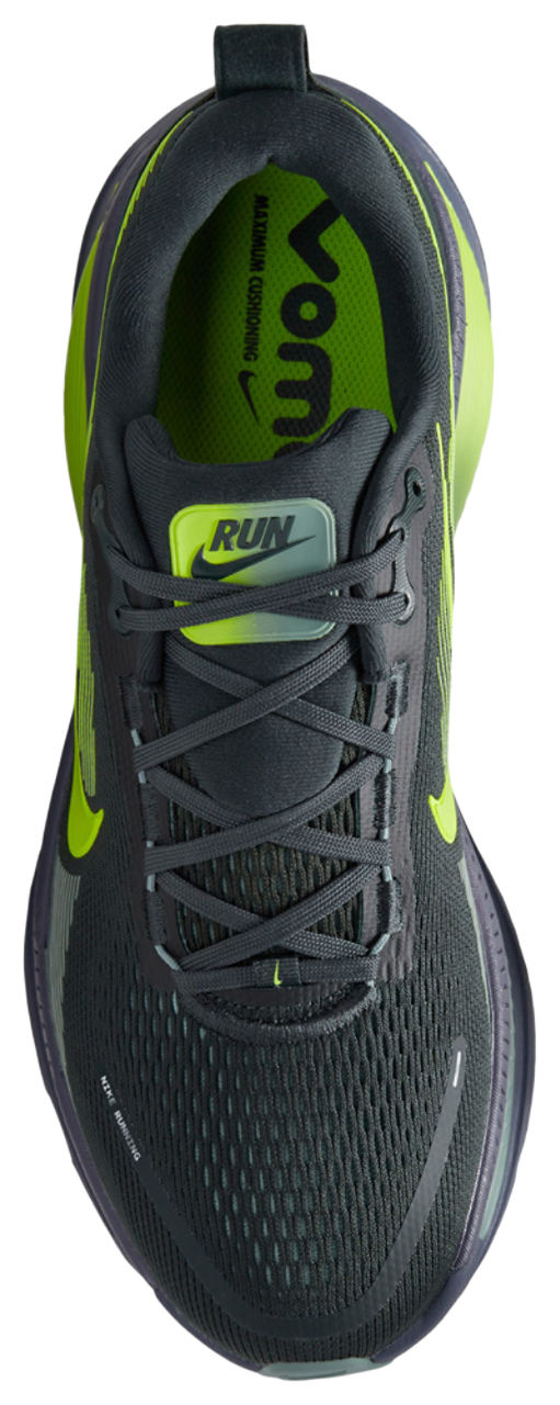 Nike Vomero 18 Image 3 of 4. Tap to open photo gallery.