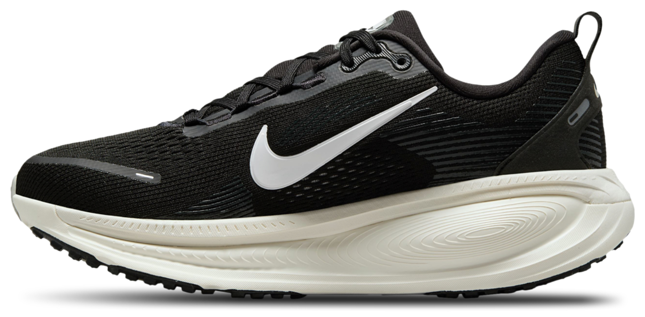 Nike Vomero 18 Image 2 of 7. Tap to open photo gallery.