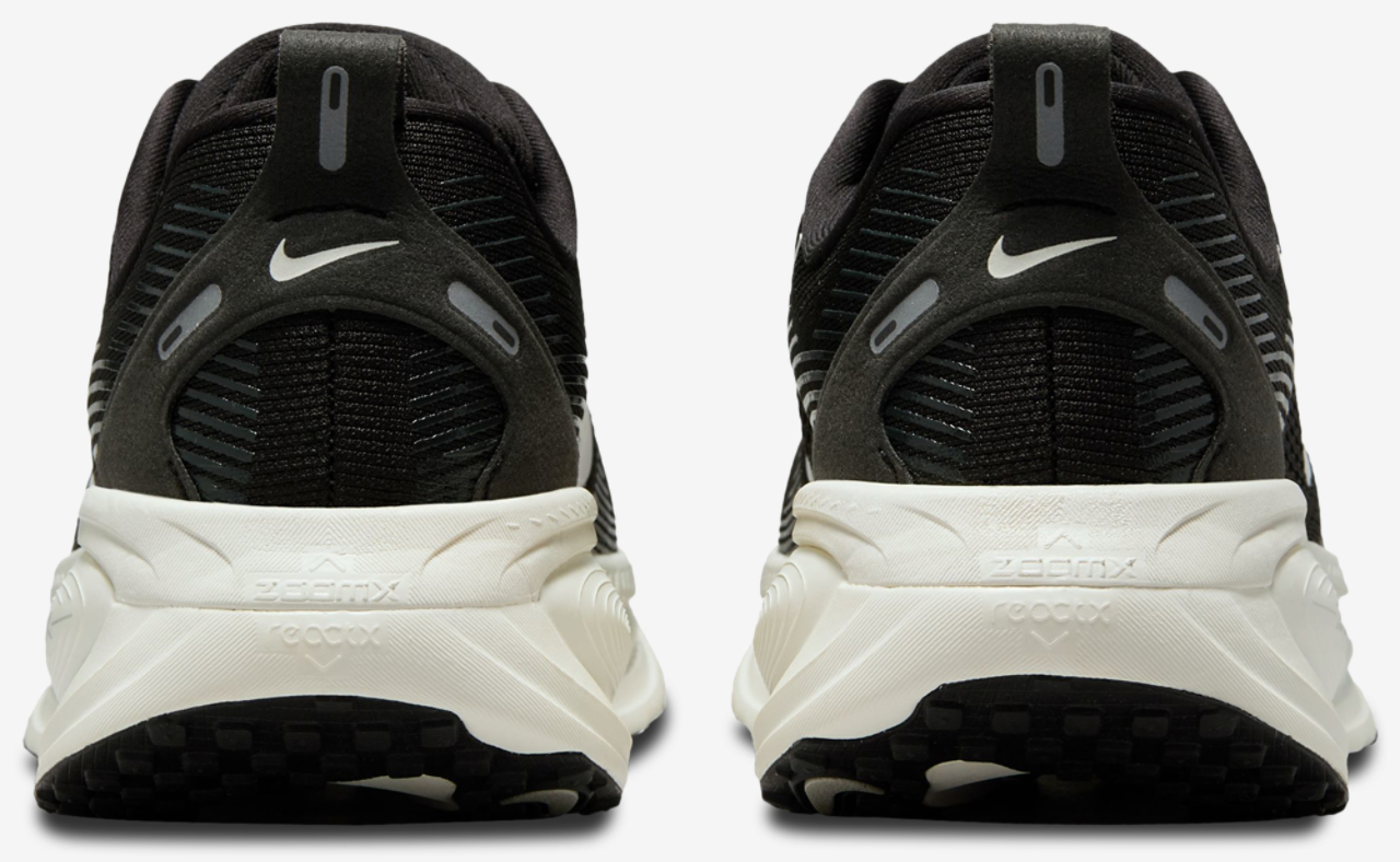 Nike Vomero 18 Image 3 of 7. Tap to open photo gallery.