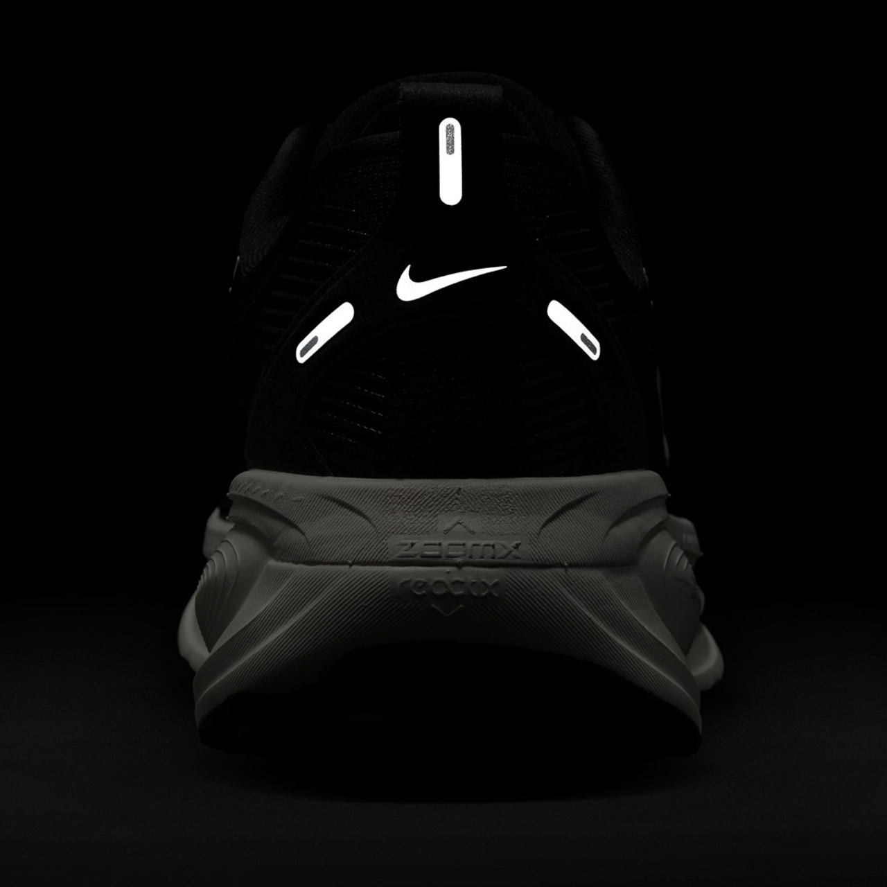 Nike Vomero 18 - Women's | Champs Sports