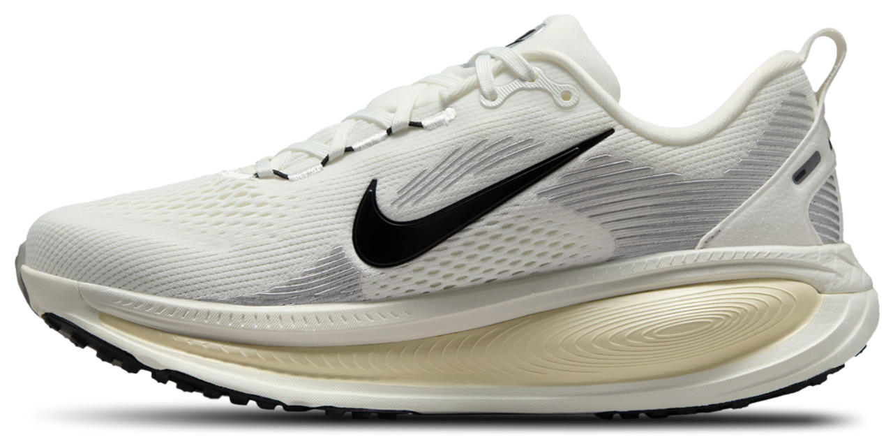 Nike Vomero 18 Image 2 of 6. Tap to open photo gallery.