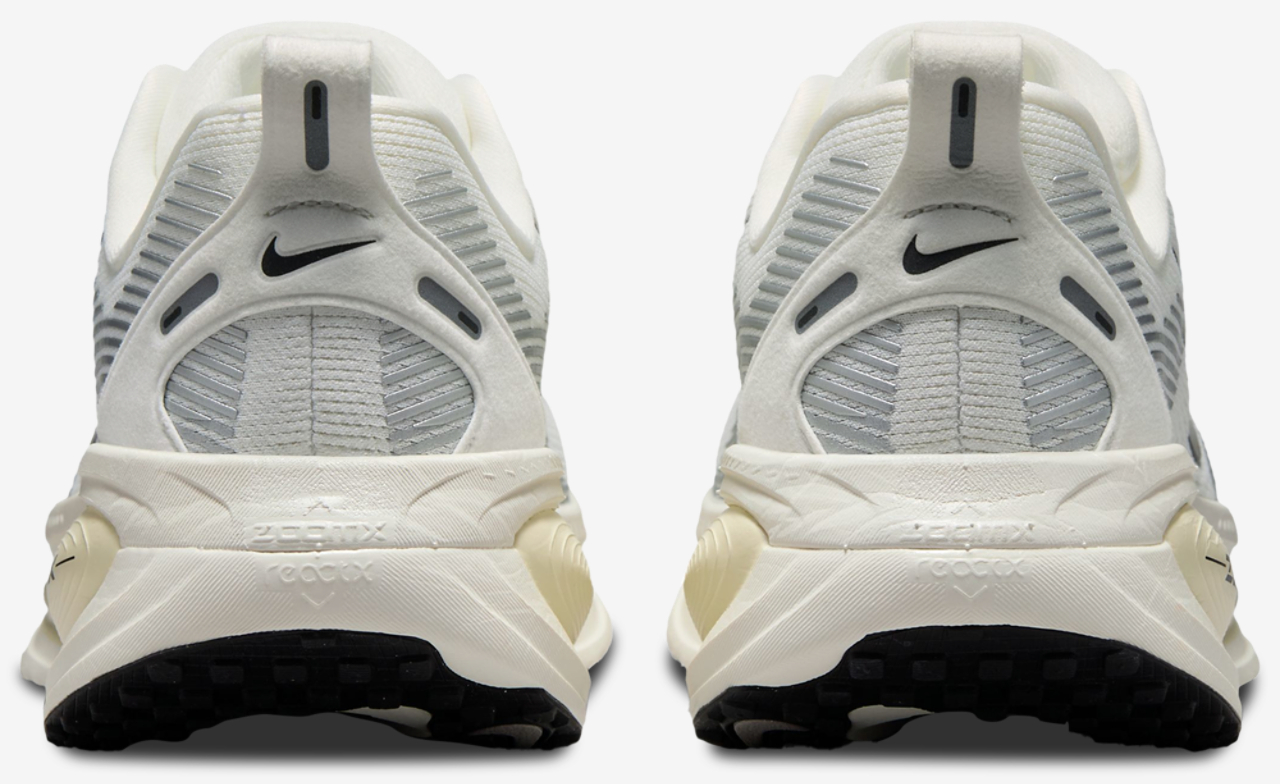 Nike Vomero 18 Image 3 of 6. Tap to open photo gallery.