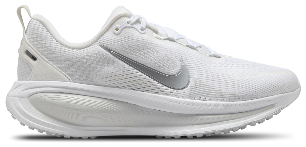 Nike Vomero 18 Image 1 of 5. Tap to open photo gallery.