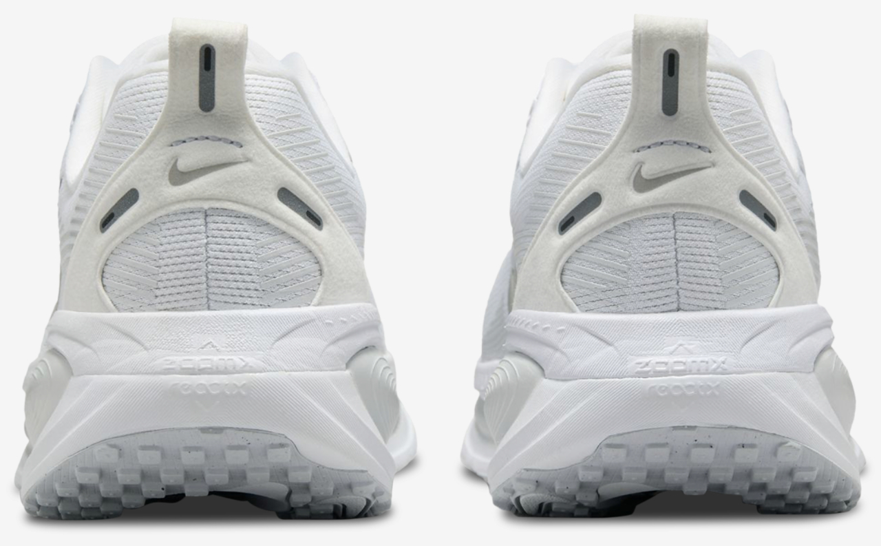 Nike Vomero 18 Image 3 of 5. Tap to open photo gallery.