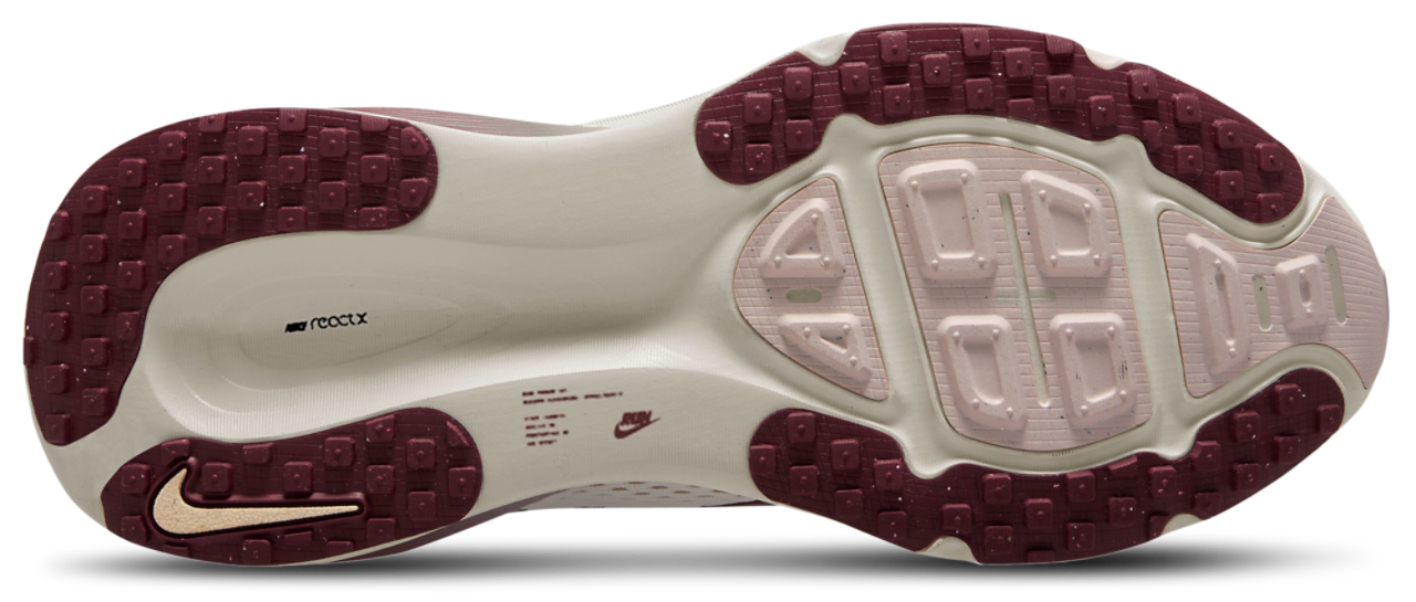 Nike Vomero 18 Image 4 of 4. Tap to open photo gallery.