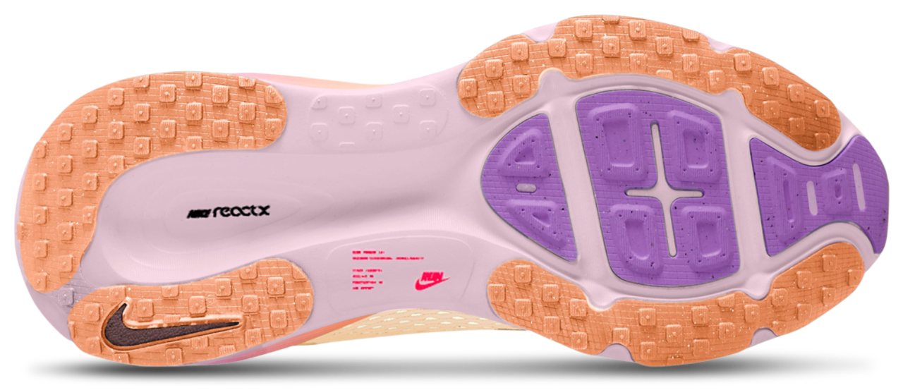 Nike Vomero 18 Image 4 of 4. Tap to open photo gallery.