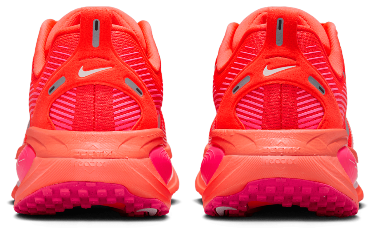Nike Vomero 18 Image 3 of 8. Tap to open photo gallery.