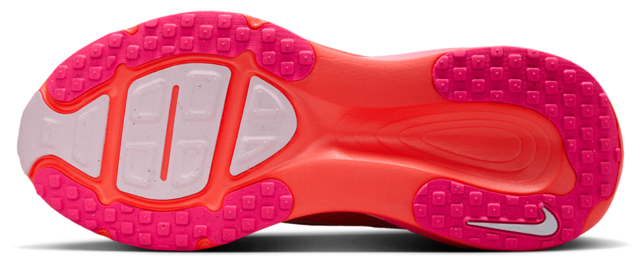 Nike Vomero 18 Image 5 of 8. Tap to open photo gallery.