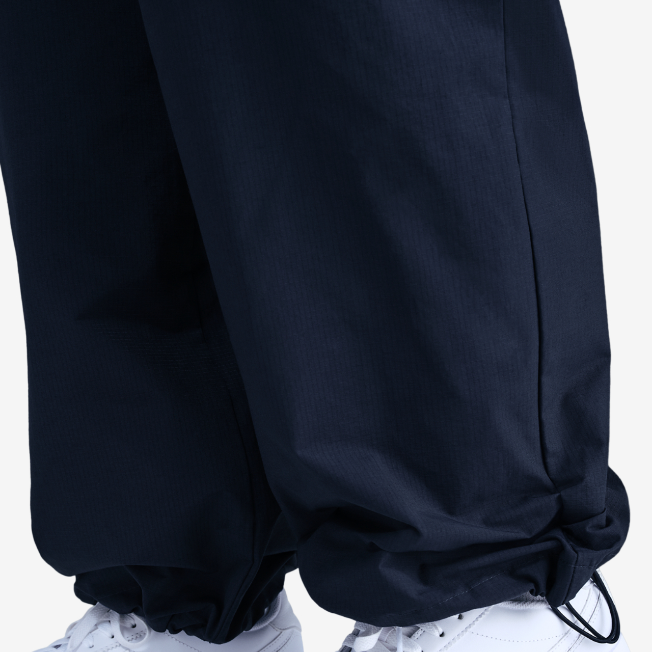 Nike NSW EVRTHNG Woven Mid Rise Cargo Pants Image 3 of 5. Tap to open photo gallery.