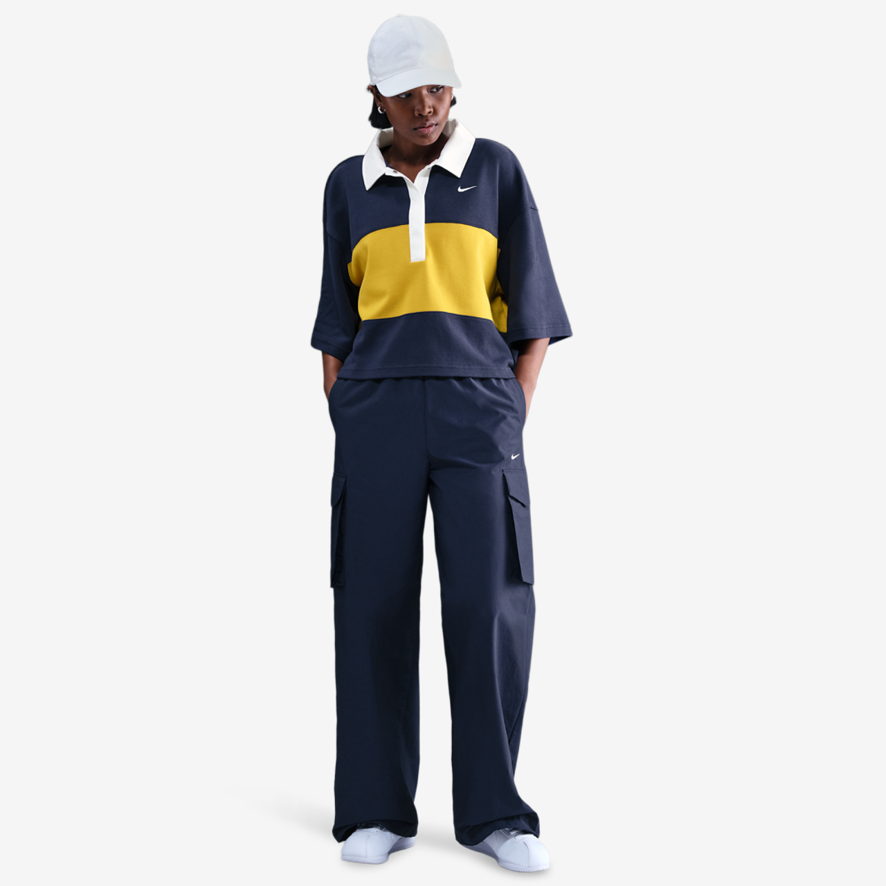 Nike NSW EVRTHNG Woven Mid Rise Cargo Pants Image 4 of 5. Tap to open photo gallery.