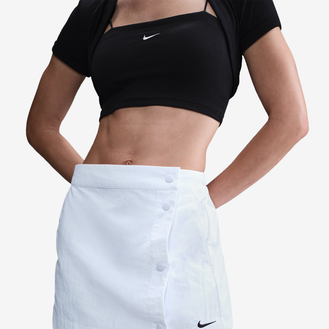 Nike NSW Essential Woven 3" Skort Image 1 of 4. Tap to open photo gallery.