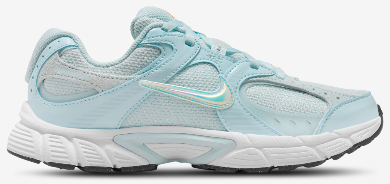 Nike V5 Runner Image 1 of 5. Tap to open photo gallery.
