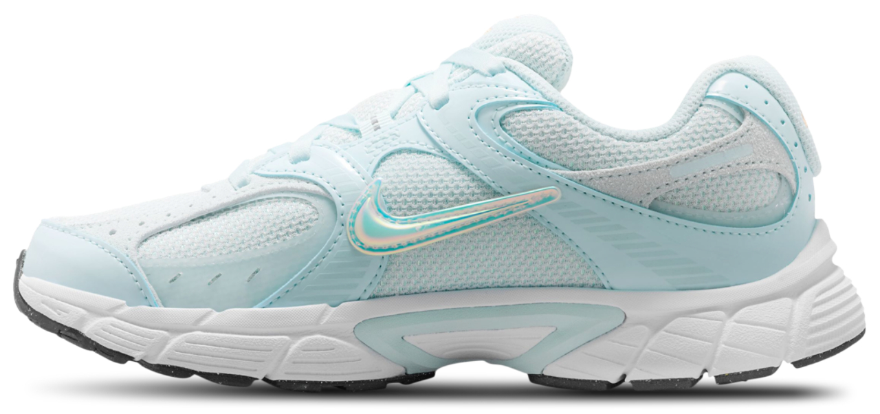 Nike V5 Runner Image 2 of 5. Tap to open photo gallery.