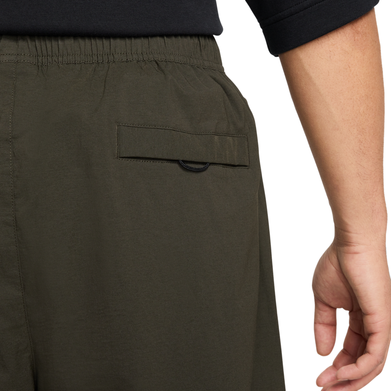 Nike Tech Woven Pants OS Image 5 of 7. Tap to open photo gallery.