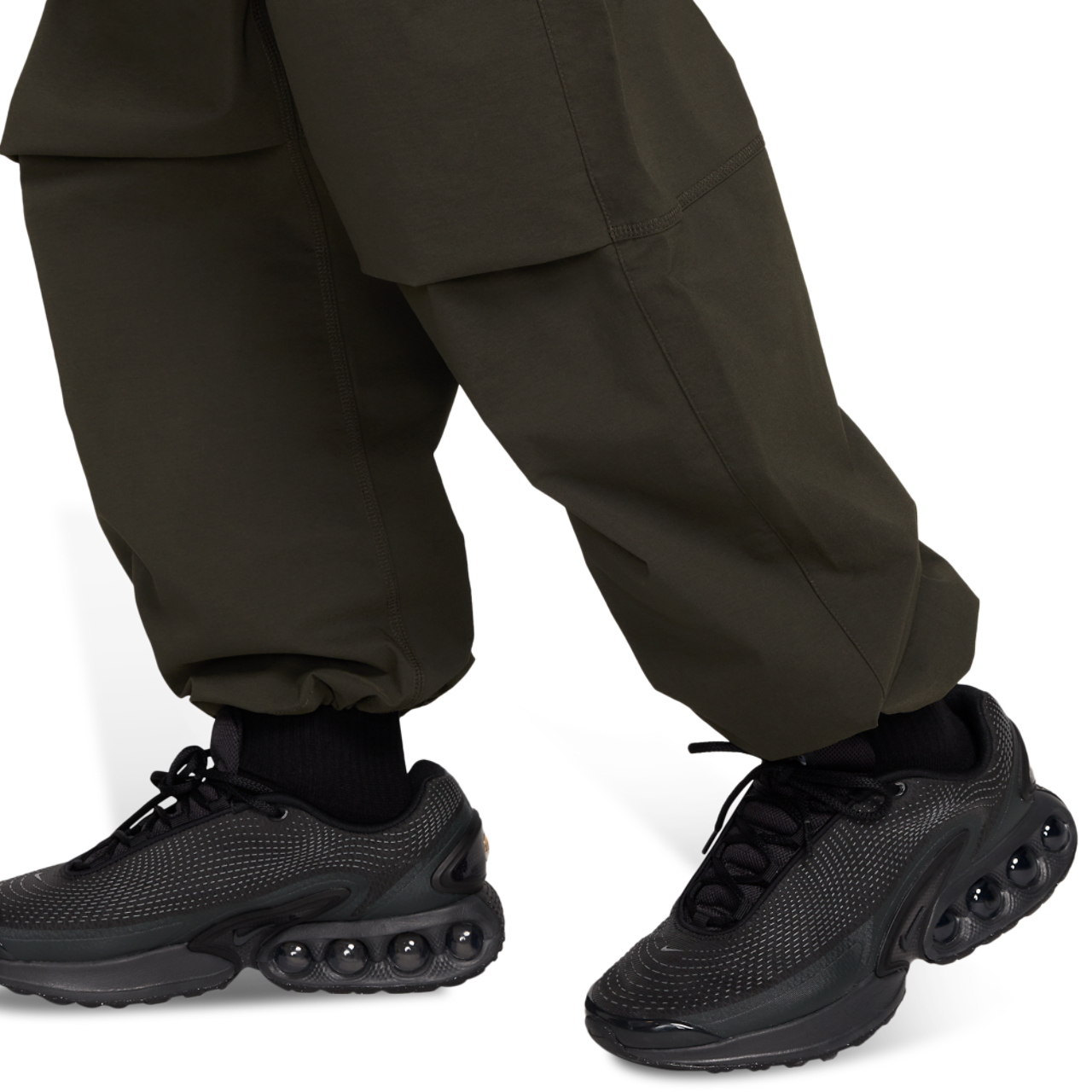 Nike Tech Woven Pants OS Image 7 of 7. Tap to open photo gallery.