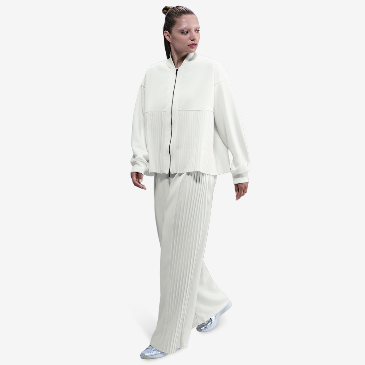 Nike NSW Pleated Jacket Image 3 of 4. Tap to open photo gallery.