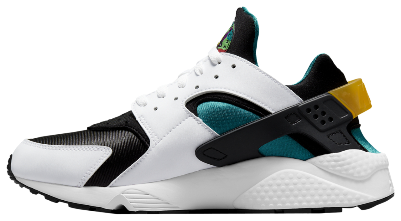 Nike Air Huarache Image 2 of 7. Tap to open photo gallery.
