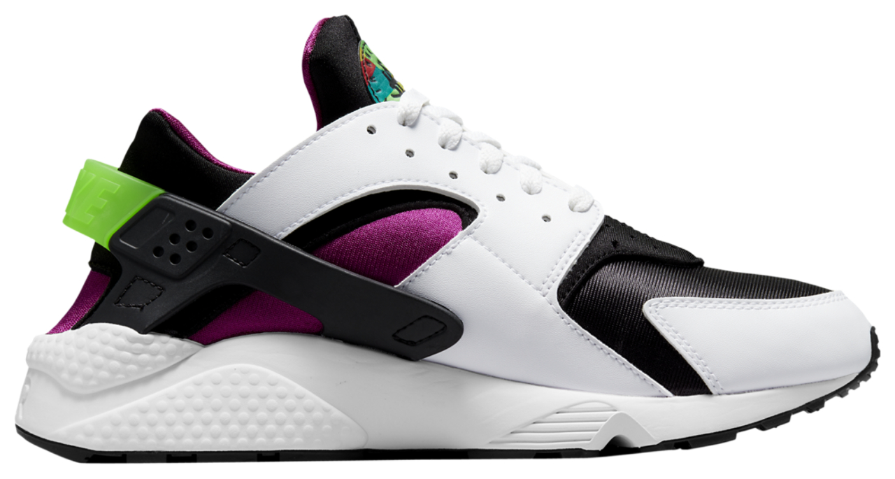 Nike Air Huarache Image 3 of 7. Tap to open photo gallery.