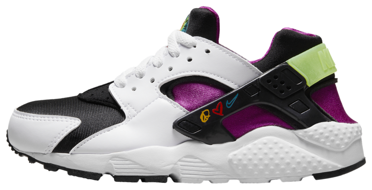 Nike Huarache Run Image 3 of 7. Tap to open photo gallery.