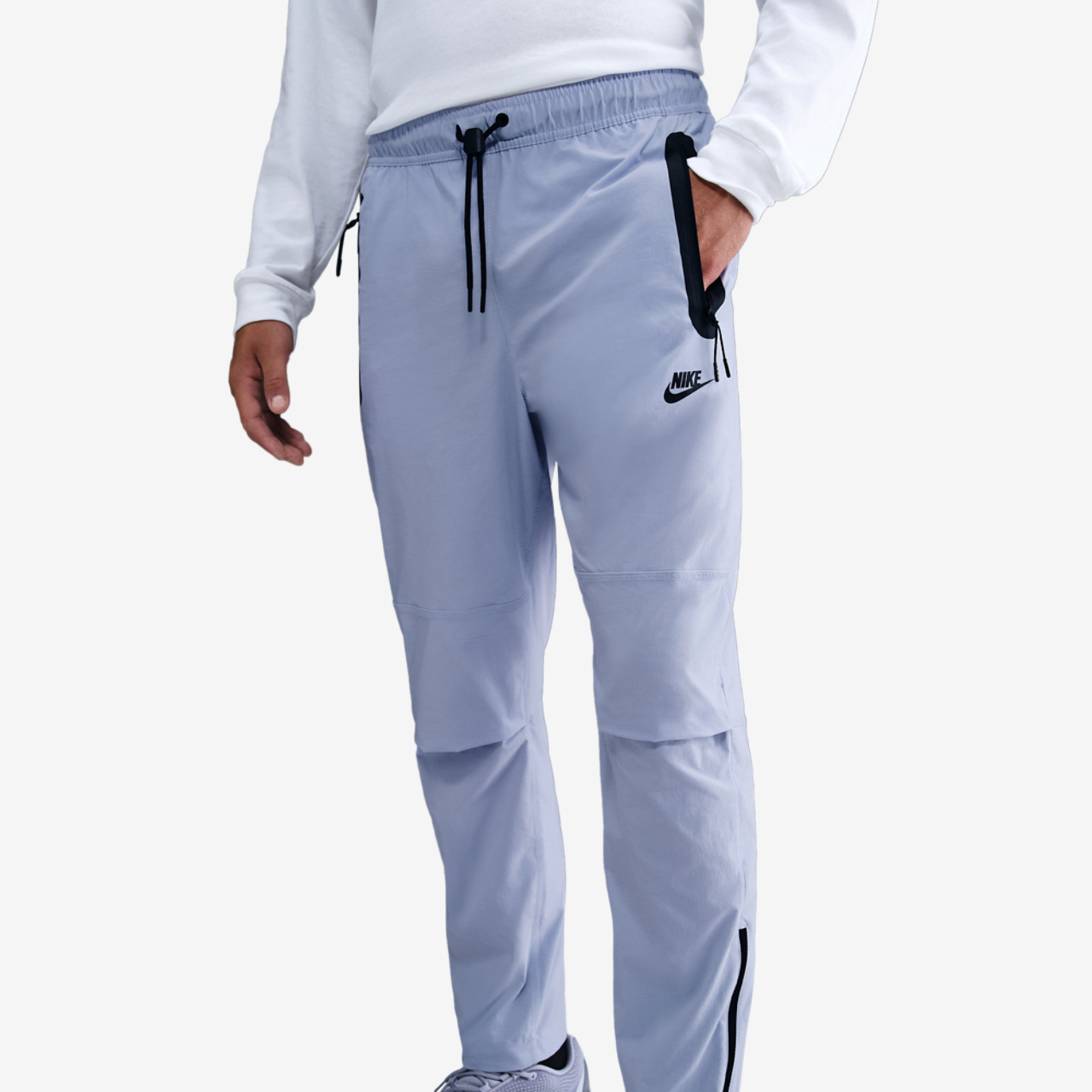 Nike Tech Woven Pants OH Image 1 of 4. Tap to open photo gallery.