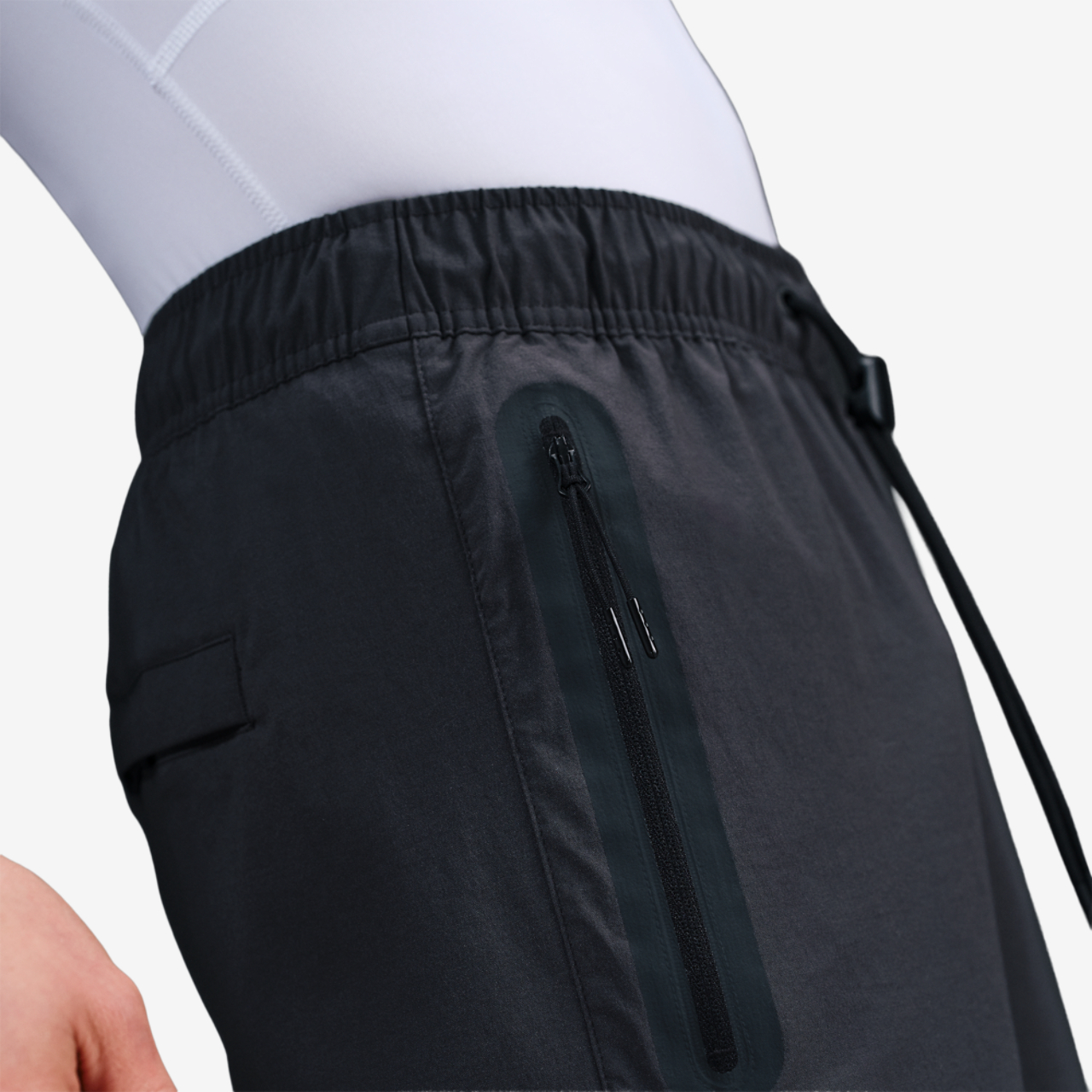 Nike Tech Woven Pants OH Image 2 of 4. Tap to open photo gallery.