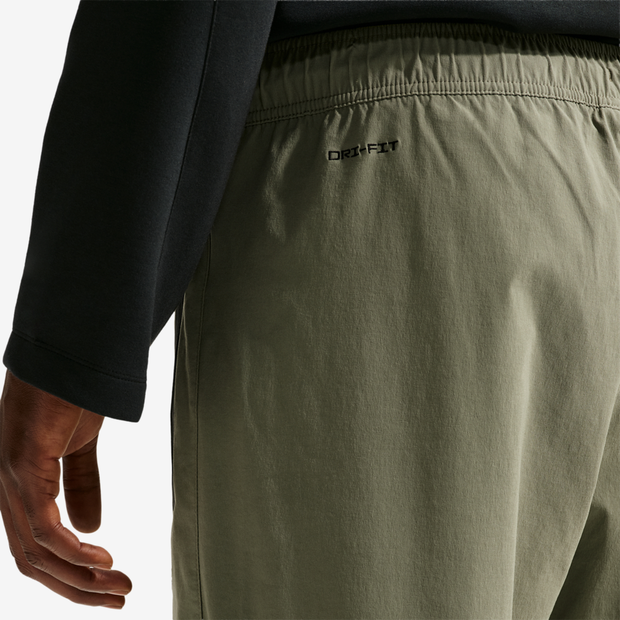Nike Tech Woven Pants OH Image 4 of 8. Tap to open photo gallery.
