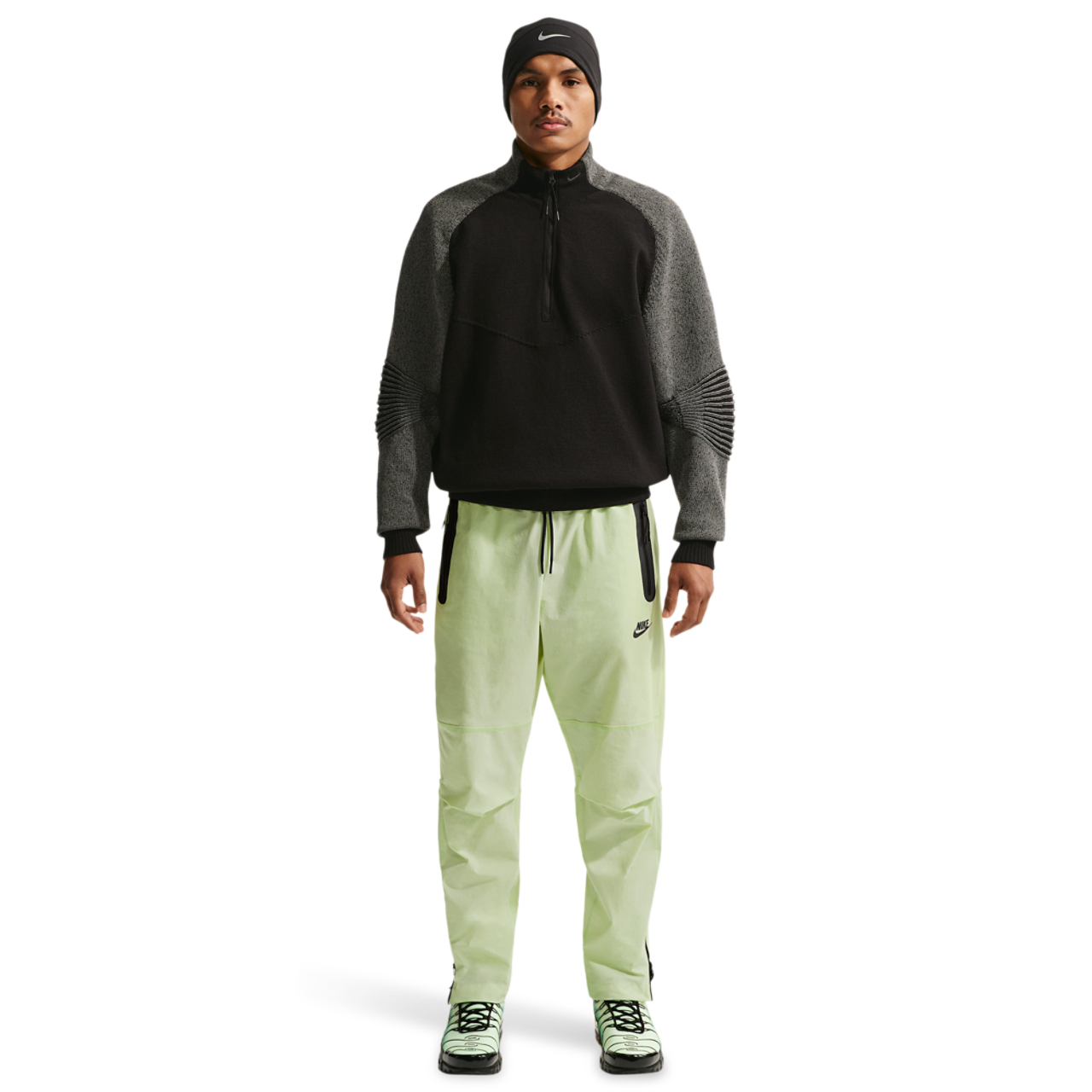 Nike Tech Woven Pants OH Image 3 of 4. Tap to open photo gallery.