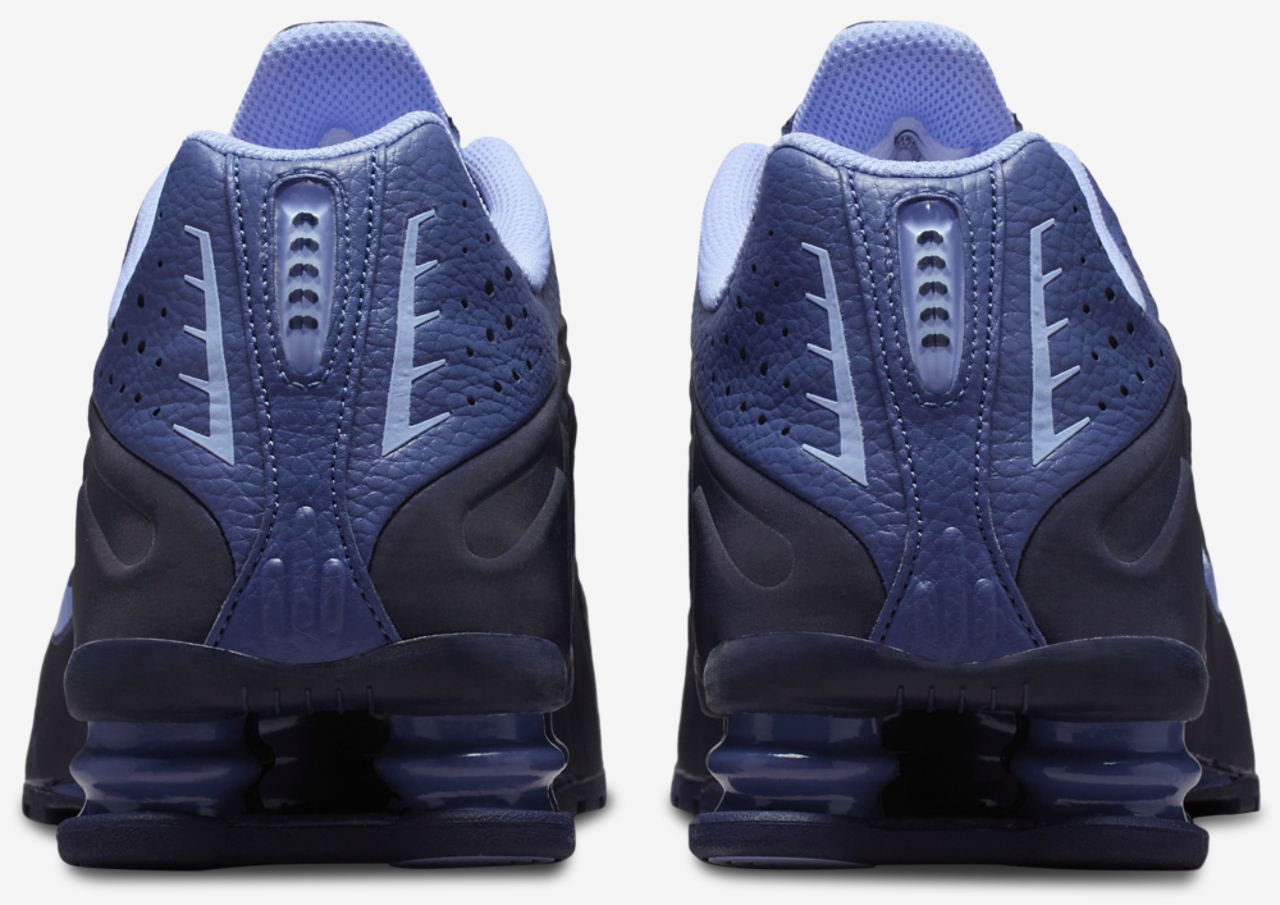 Nike Shox R4 Na9 Image 3 of 6. Tap to open photo gallery.