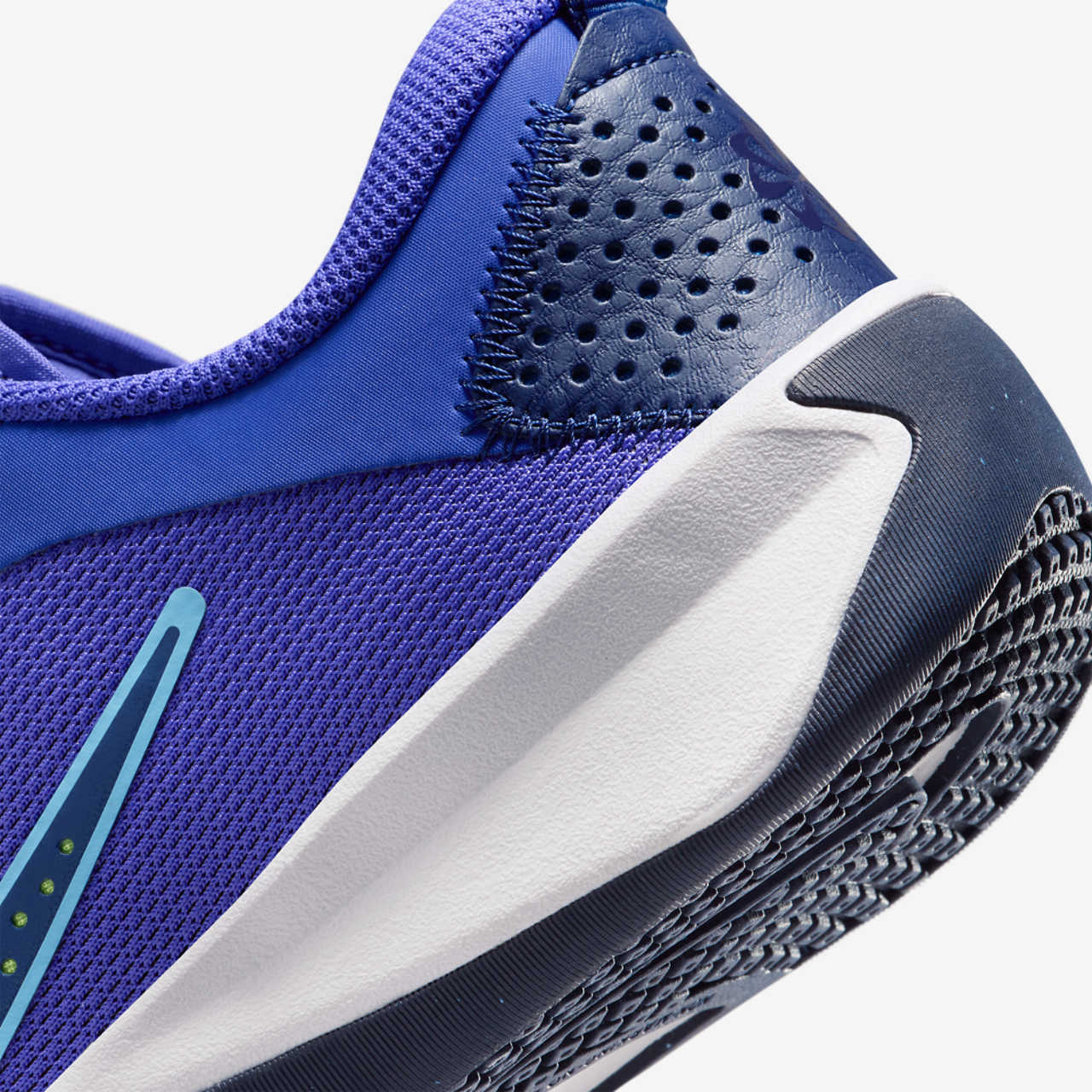 Nike Omni Image 8 of 8. Tap to open photo gallery.