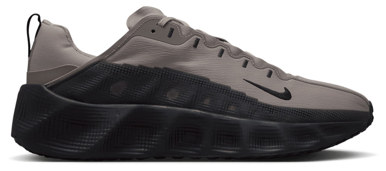 Nike Ava Rover Reflectivity Image 1 of 8. Tap to open photo gallery.