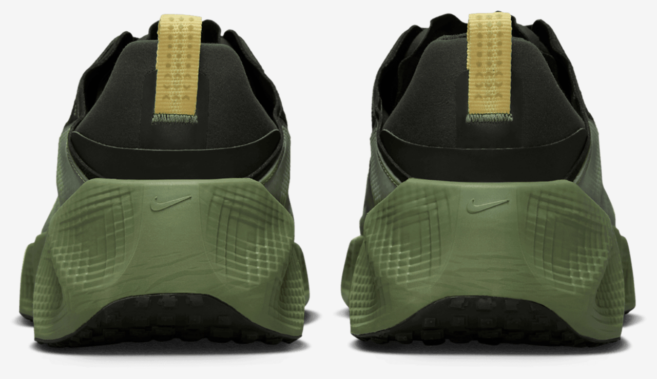 Nike Ava Rover Reflectivity Image 3 of 8. Tap to open photo gallery.