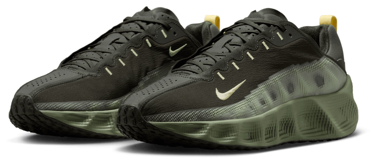 Nike Ava Rover Reflectivity Image 6 of 8. Tap to open photo gallery.