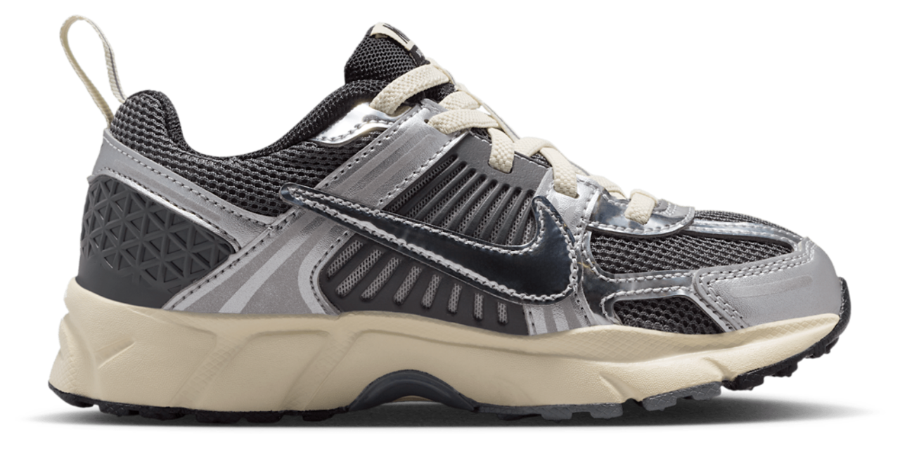 Nike Vomero 5 Image 1 of 5. Tap to open photo gallery.