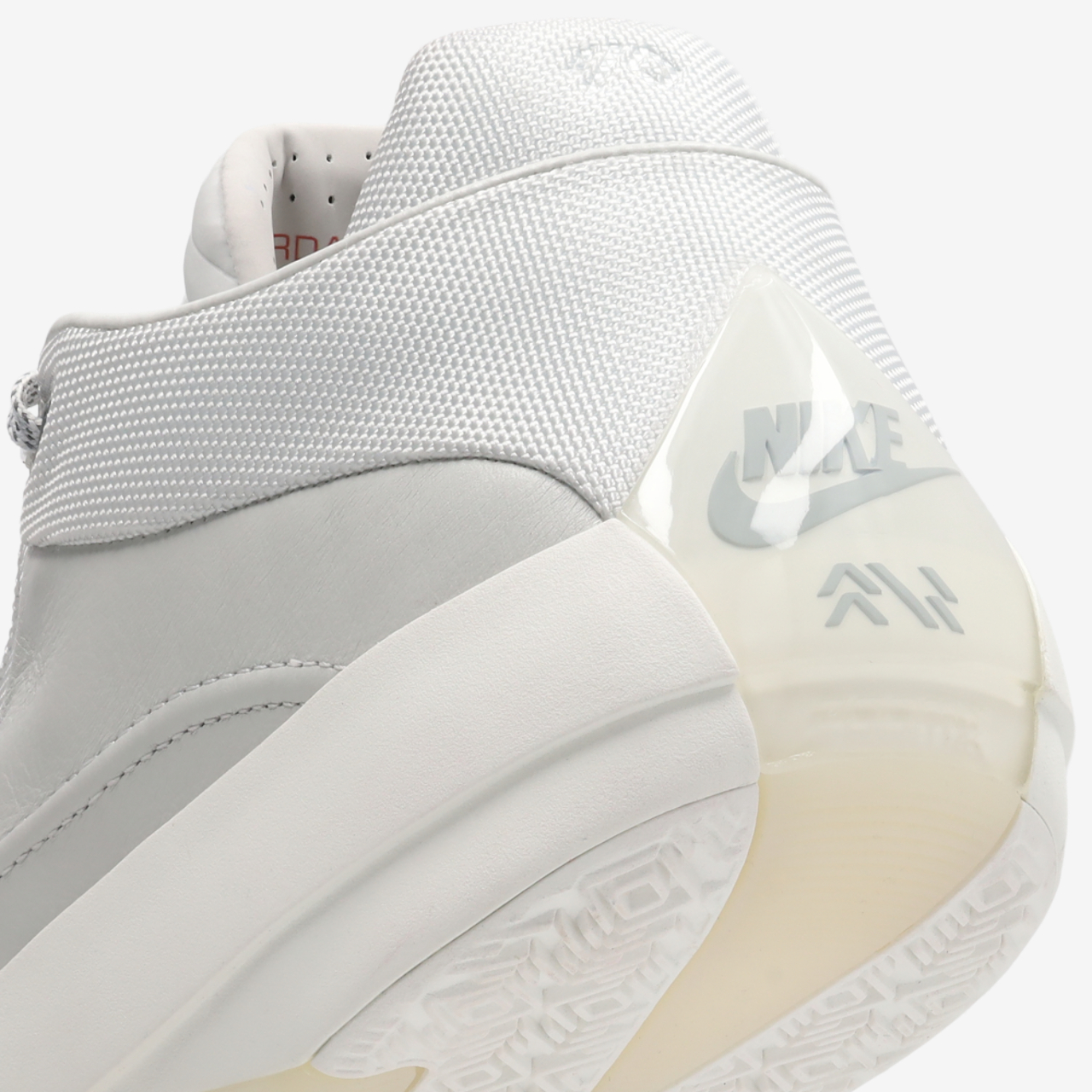 Jordan Air Jordan 40 Image 8 of 8. Tap to open photo gallery.