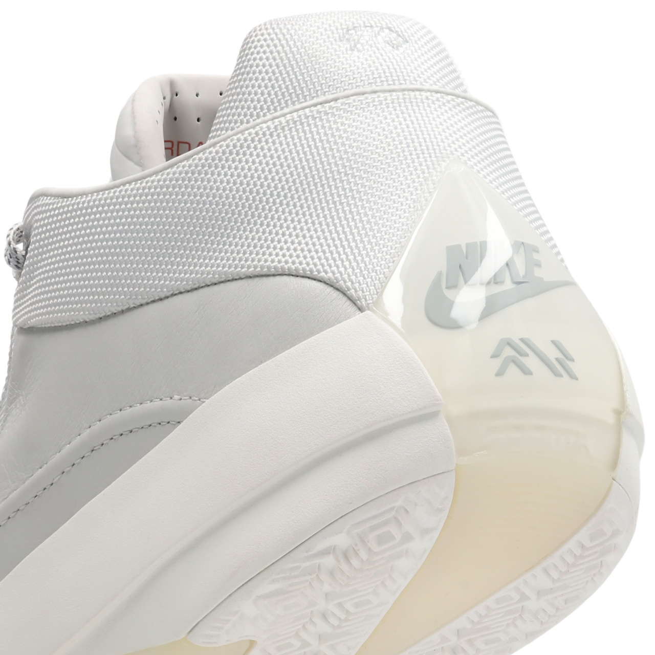 Jordan Air Jordan 40 Image 8 of 8. Tap to open photo gallery.