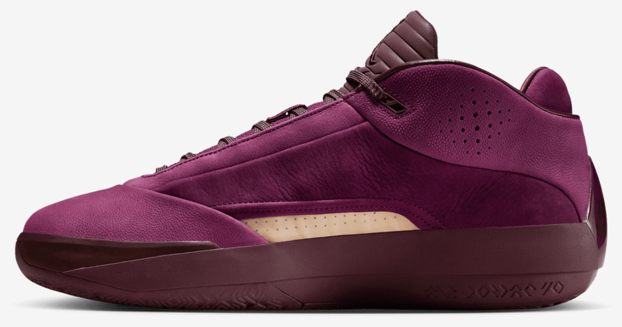 Jordan Air Jordan 40 Image 2 of 8. Tap to open photo gallery.