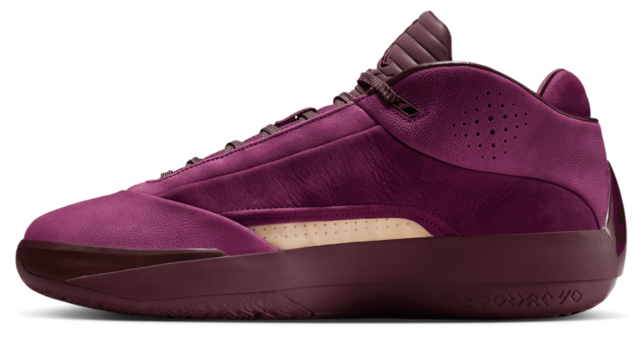 Jordan Air Jordan 40 Image 2 of 8. Tap to open photo gallery.