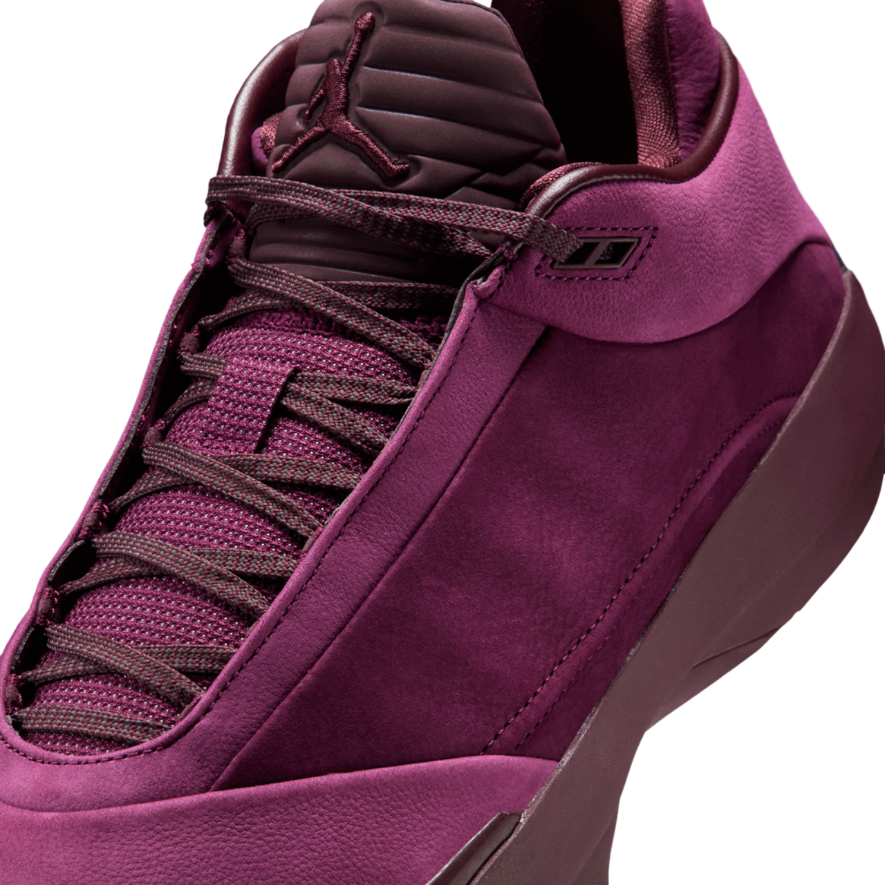 Jordan Air Jordan 40 Image 7 of 8. Tap to open photo gallery.