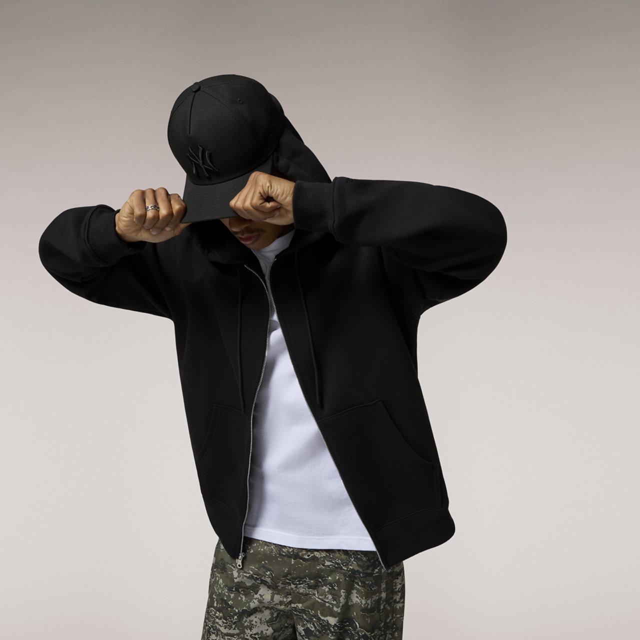 LCKR Phader Fleece Full-Zip Hoodie Image 6 of 7. Tap to open photo gallery.
