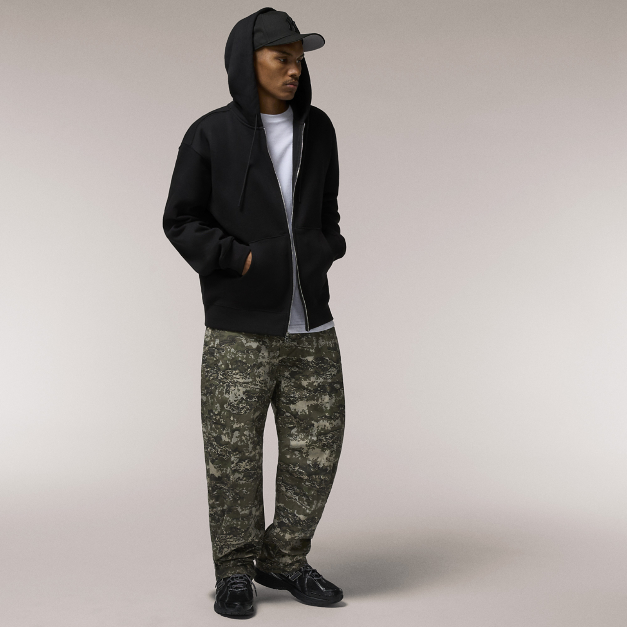 LCKR Phader Fleece Full-Zip Hoodie Image 7 of 7. Tap to open photo gallery.