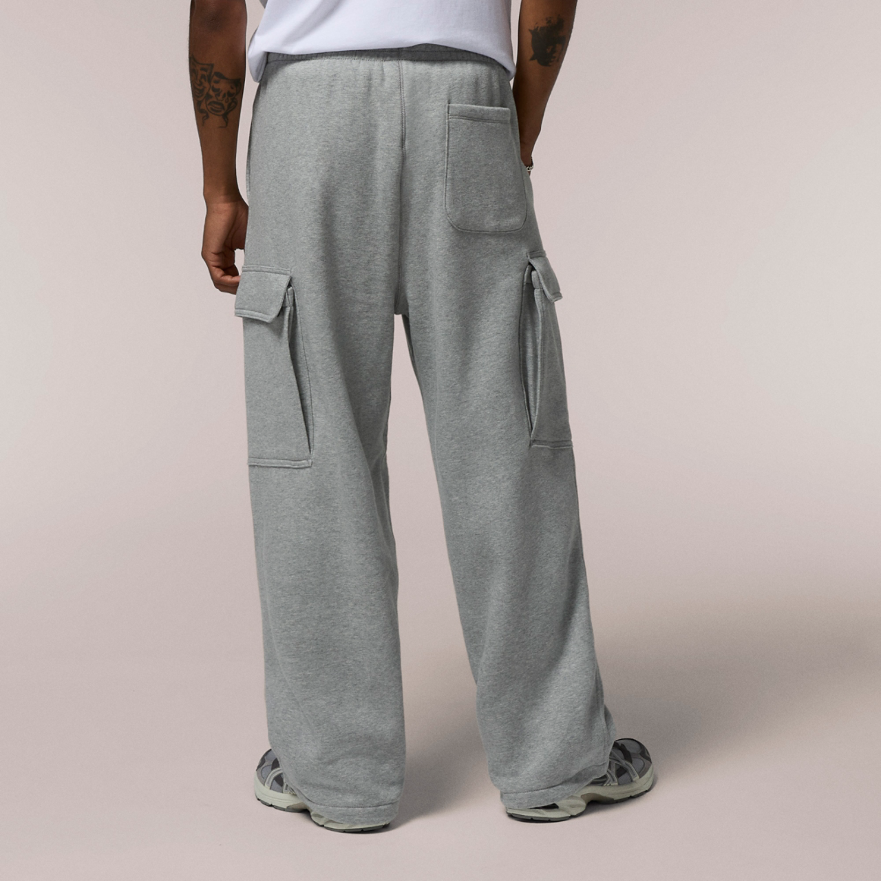LCKR Trinity Baggy Cargo Fleece Sweatpants Image 2 of 7. Tap to open photo gallery.