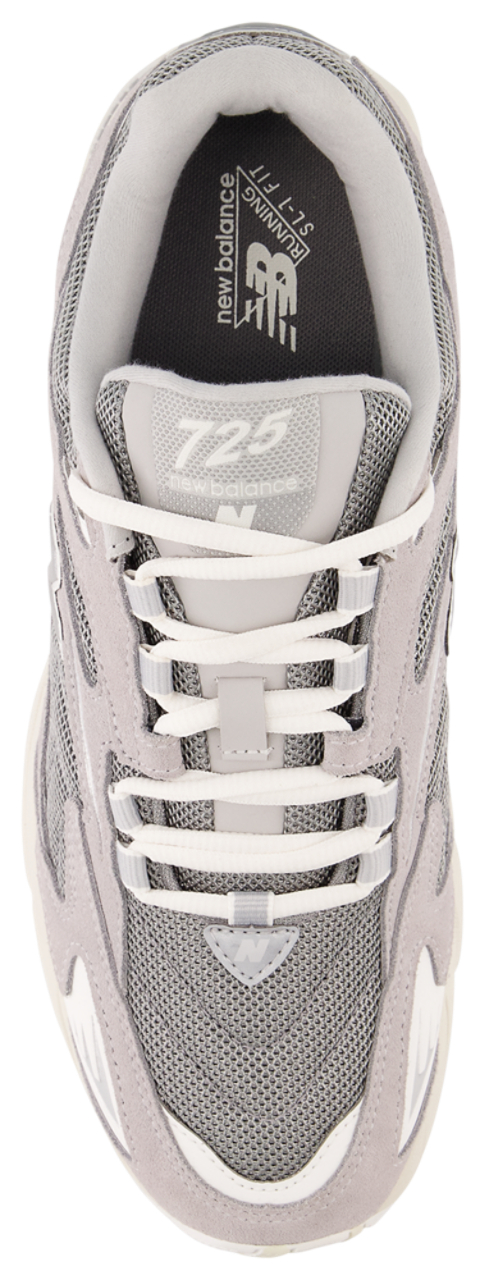 New Balance 725 Image 3 of 4. Tap to open photo gallery.
