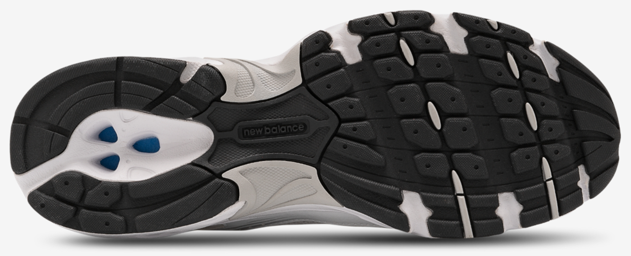 New Balance 530 Image 4 of 4. Tap to open photo gallery.