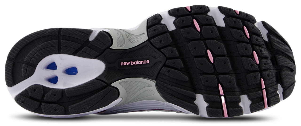 New Balance 530 Image 4 of 4. Tap to open photo gallery.